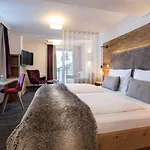 Hotel Zehnerkar 4*
