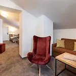 Hotel Zehnerkar 4*
