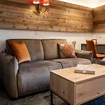 Otel Zehnerkar &