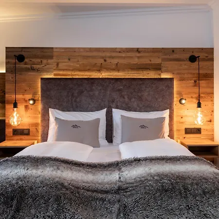 Zehnerkar&hotel Hotel 4*