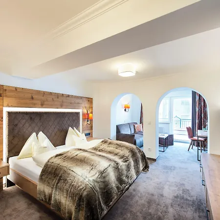 Zehnerkar & Hotel 4*